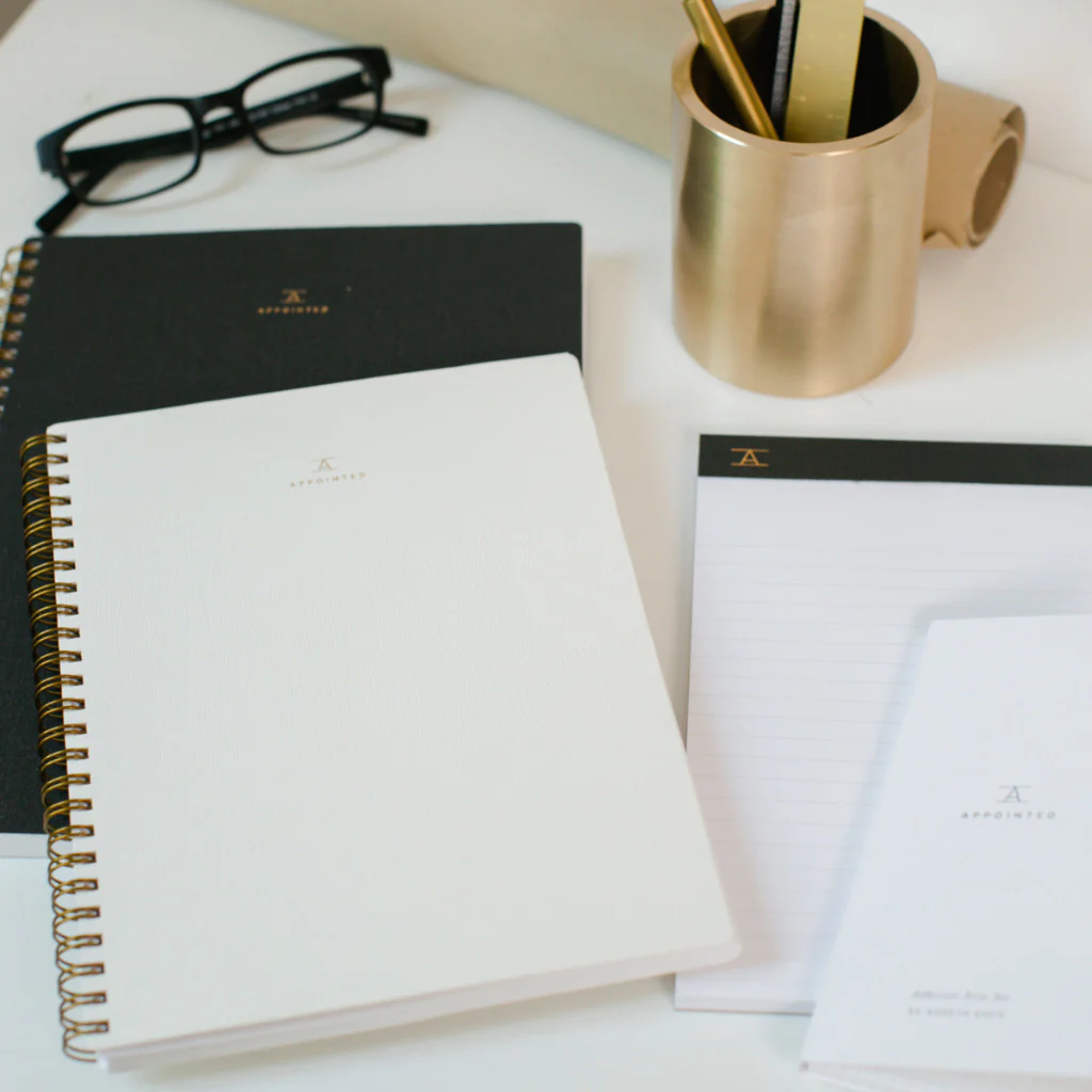 Appointed - Notebook Charcoal Gray - Cuaderno Negro Cuadriculado o Rayado B5 (19 x 24cm). - Image 4