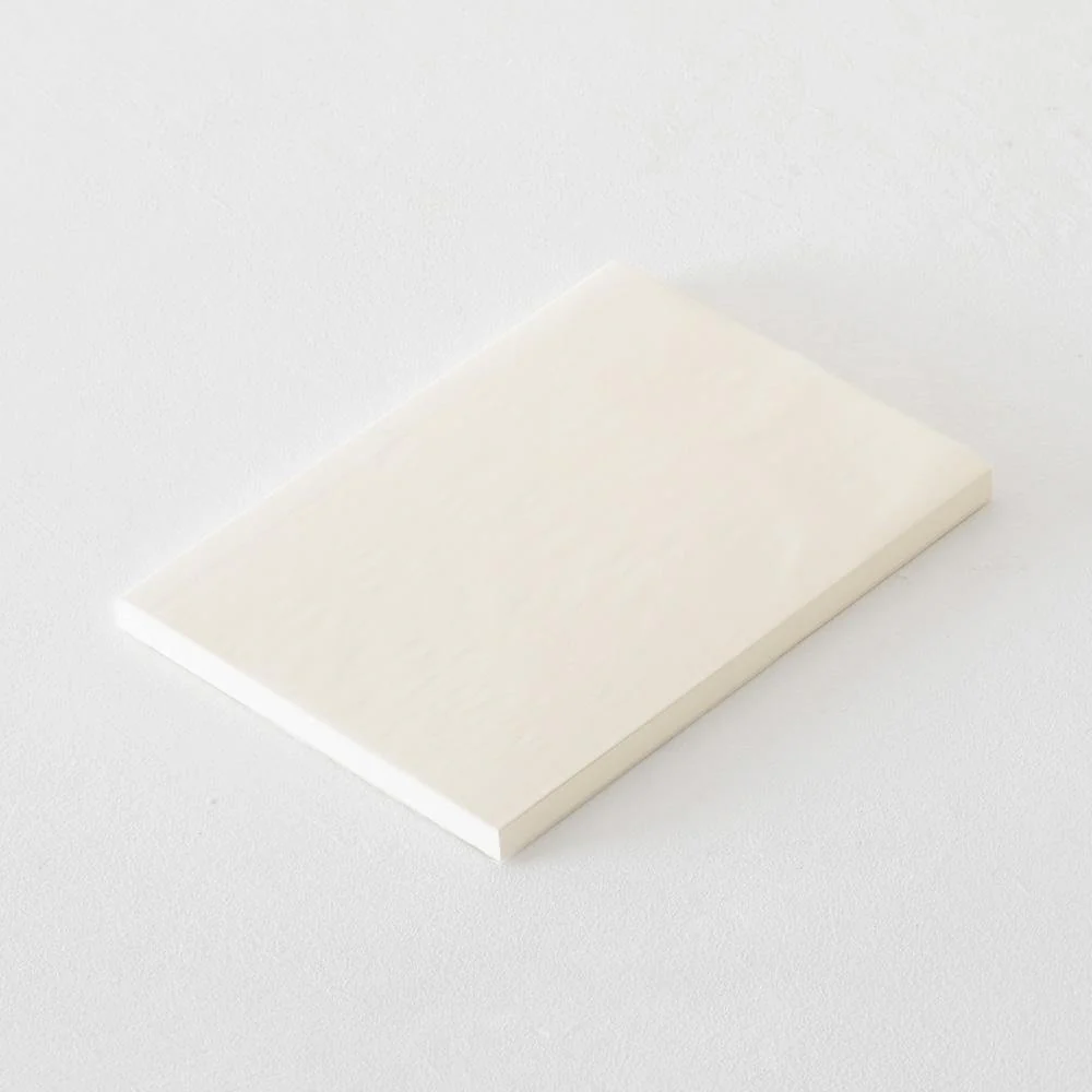 Midori MD Paper – MD Notebook Journal – Cuaderno Malla de Puntos A5 (14,8 x 21cm) - Image 4